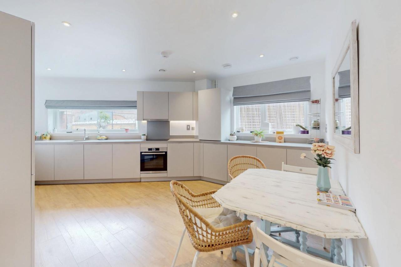 Modern And Spacious 4 Bed House In The City Centre Londres Extérieur photo